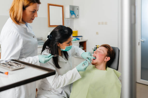Best Cosmetic Emergency Dentistry in Canton Valley, CT